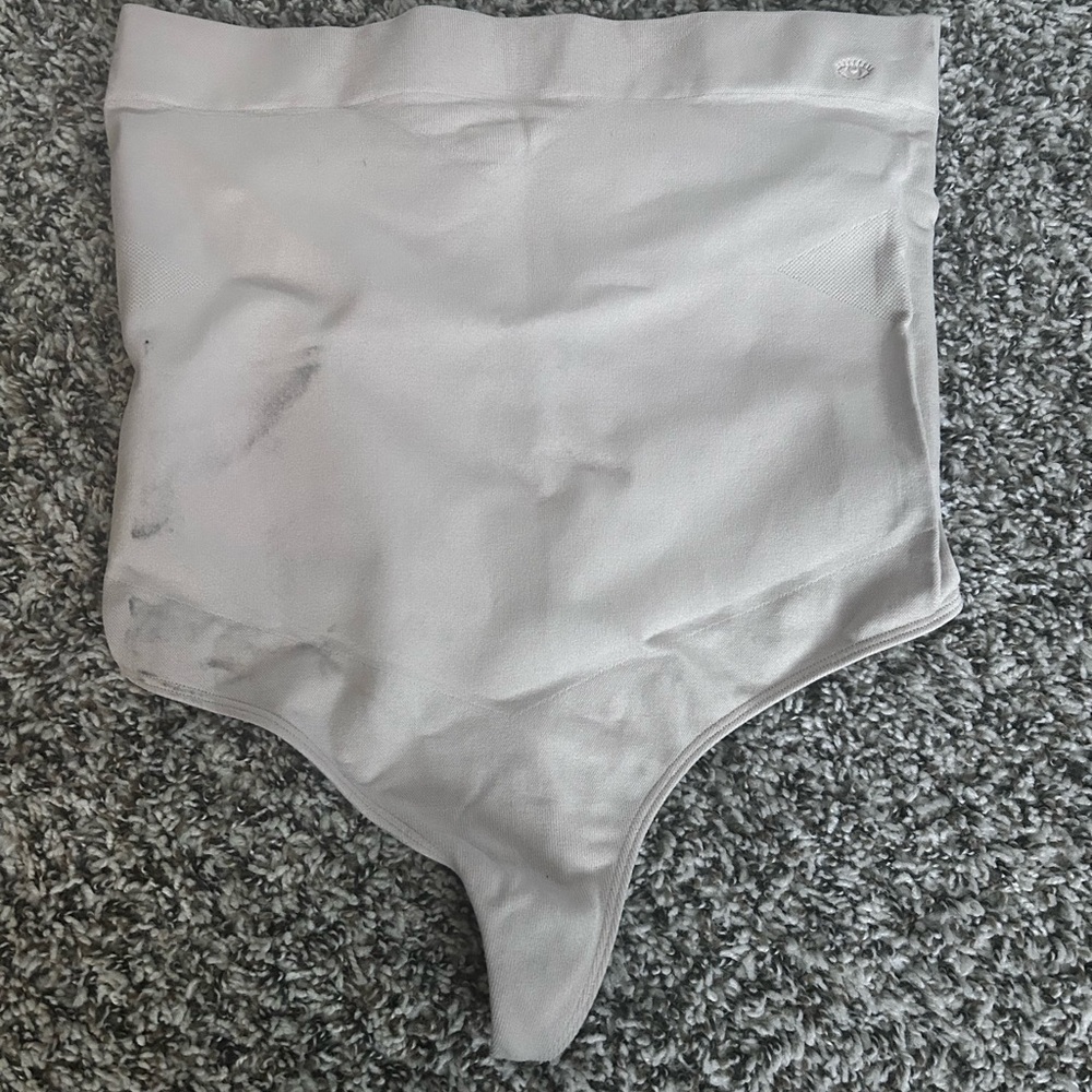 White High-Waisted Shapewear